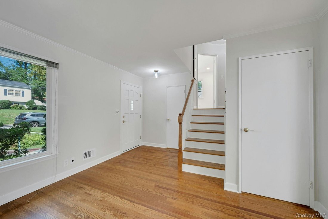 House in Yonkers, New York, United States 5 - 19014971