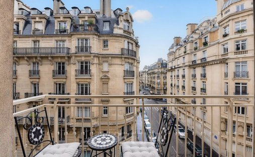 Apartment in Ecole Militaire, Paris 7e Arrondissement, Paris 1