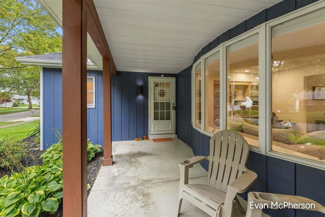 House in East Grand Rapids, Michigan, United States 4 - 19009883