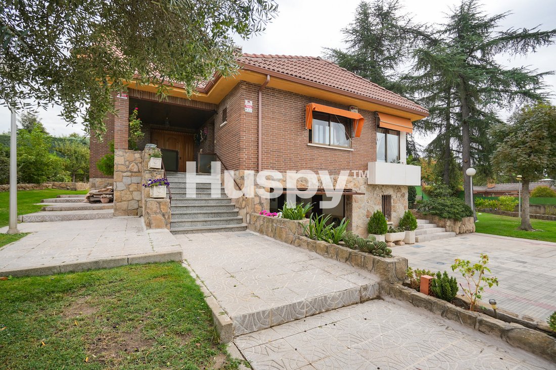 Casa a Villaviciosa de Odón, Madrid, Spagna 3 - 19014998