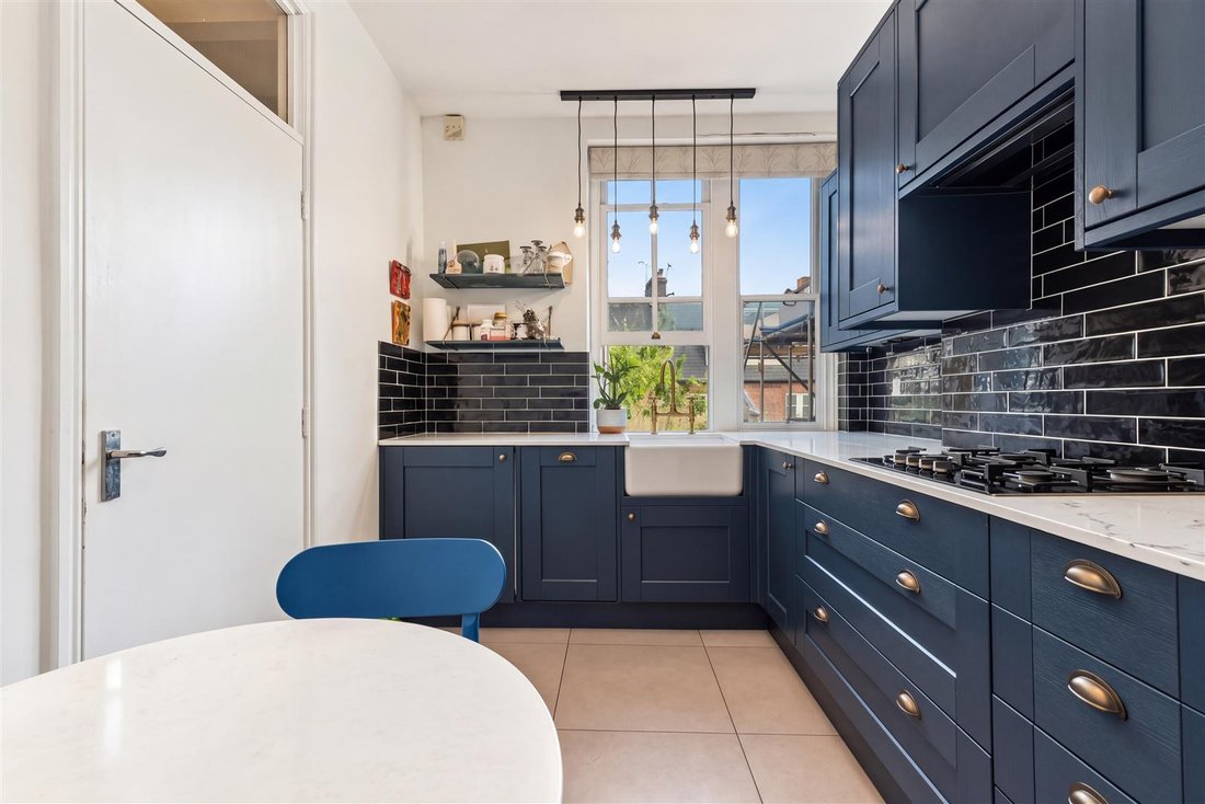 Apartment in Belsize Park, Camden, England 3 - 19012563