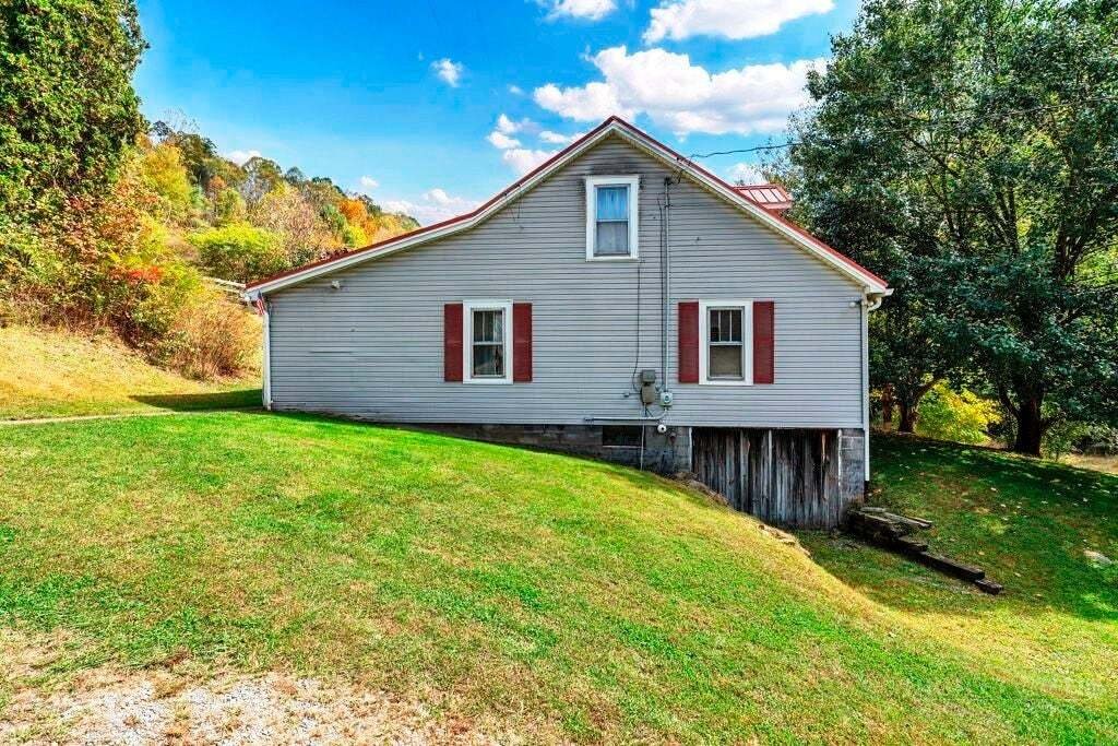 House in Zionville, North Carolina, United States 2 - 19012398