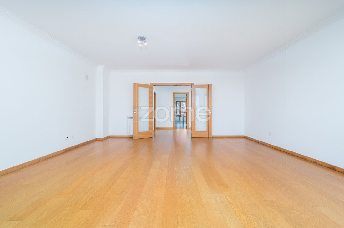 Apartment in Carcavelos e Parede, Lisbon, Portugal 5 - 19015400
