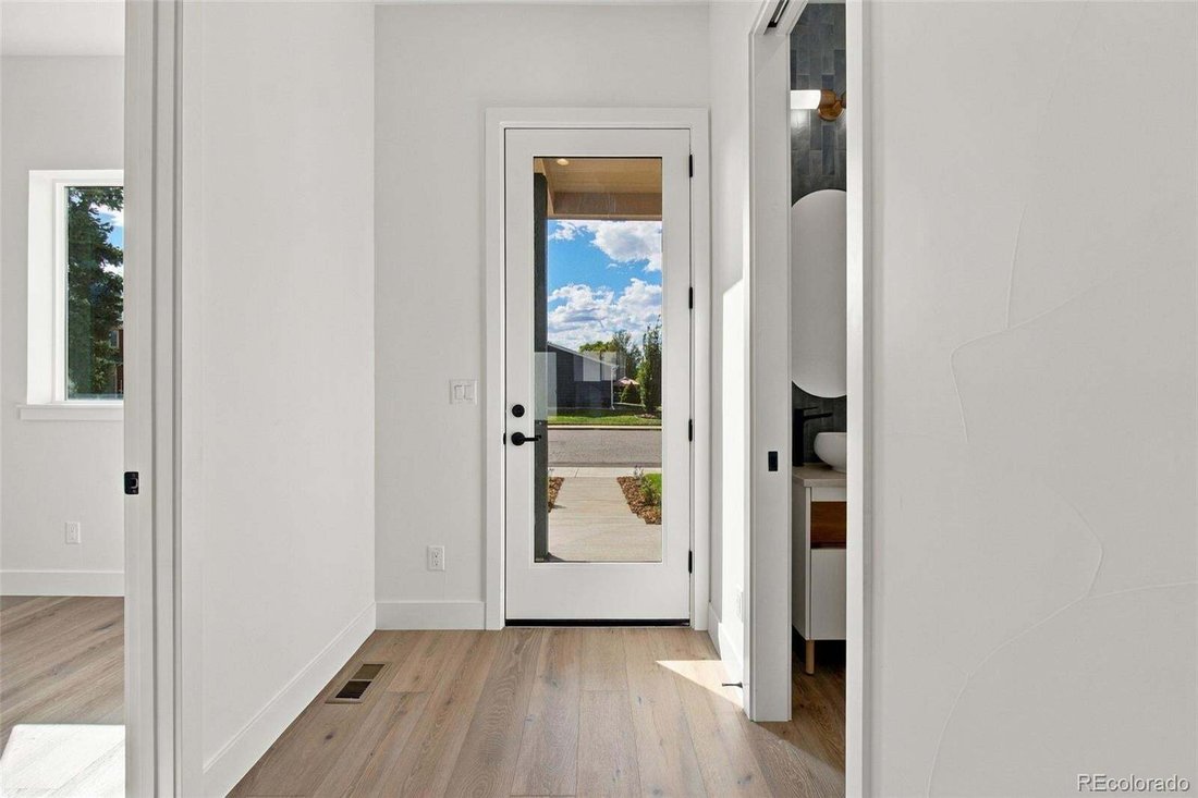 House in Englewood, Colorado, United States 2 - 19012577
