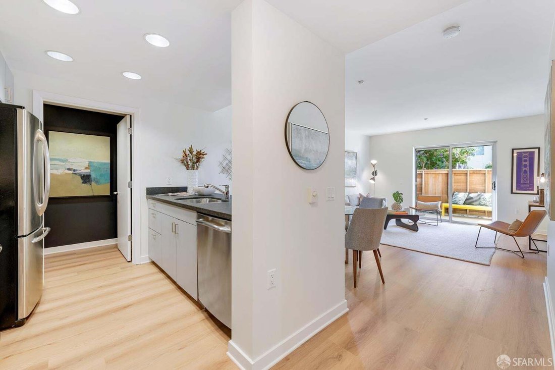 Condo in San Francisco, California, United States 2 - 19012068