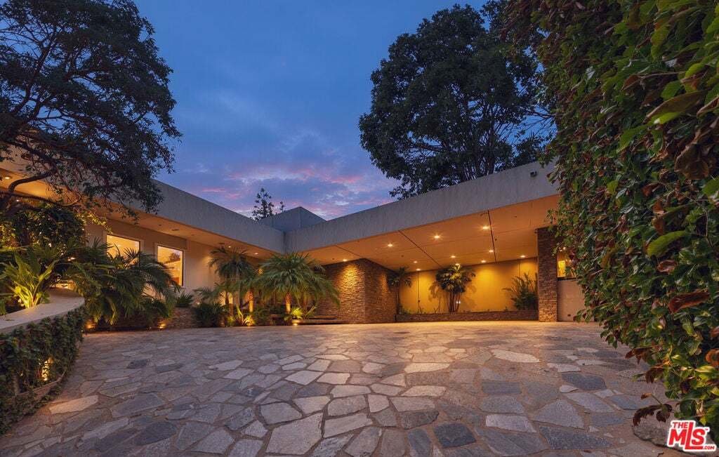 House in Los Angeles, California, United States 1 - 19012477