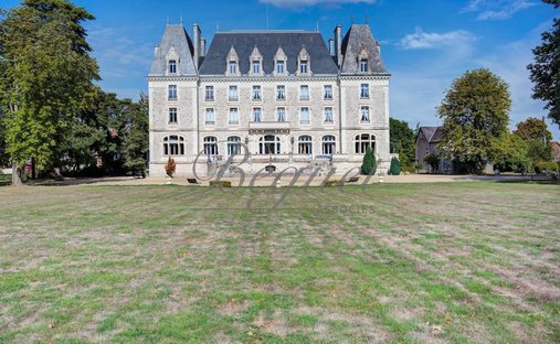 Haus in Azay-le-Rideau, Zentrum-Loiretal, Frankreich 1