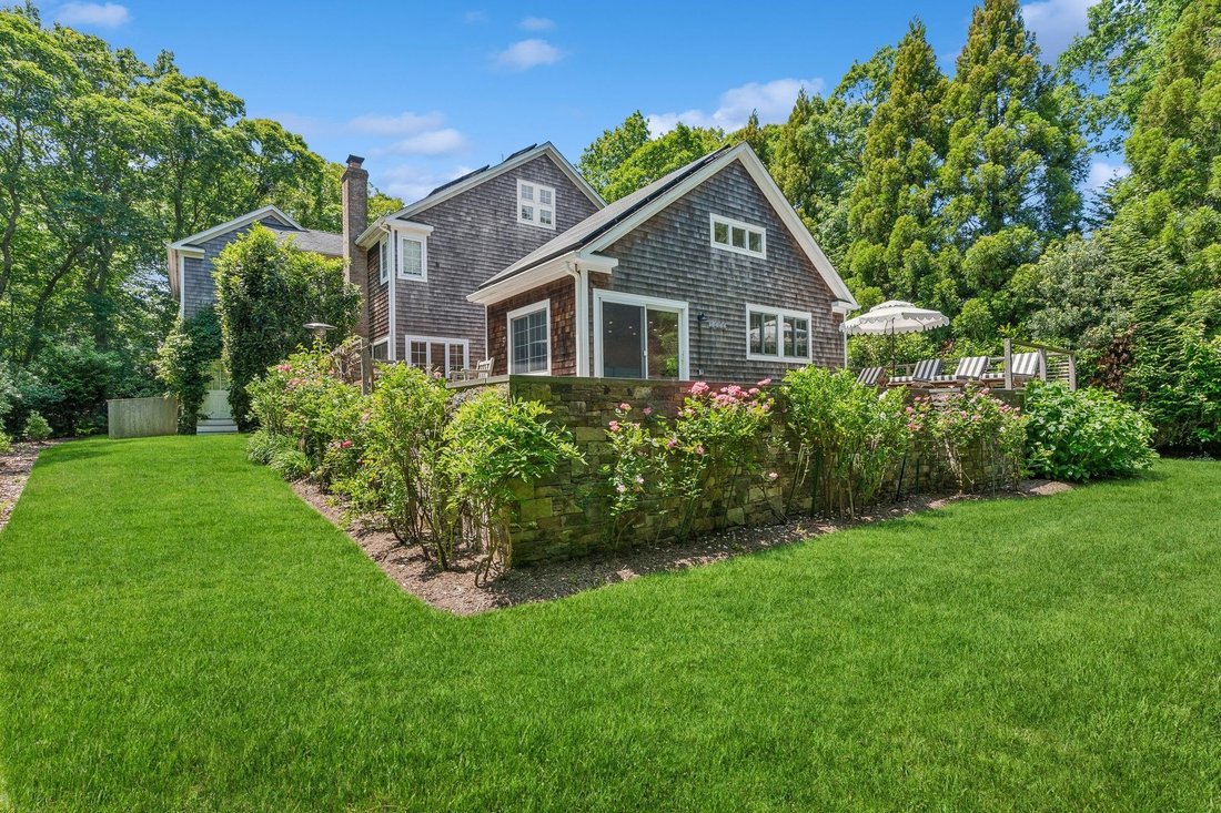 East Hampton, New York, United States 4 - 19014884