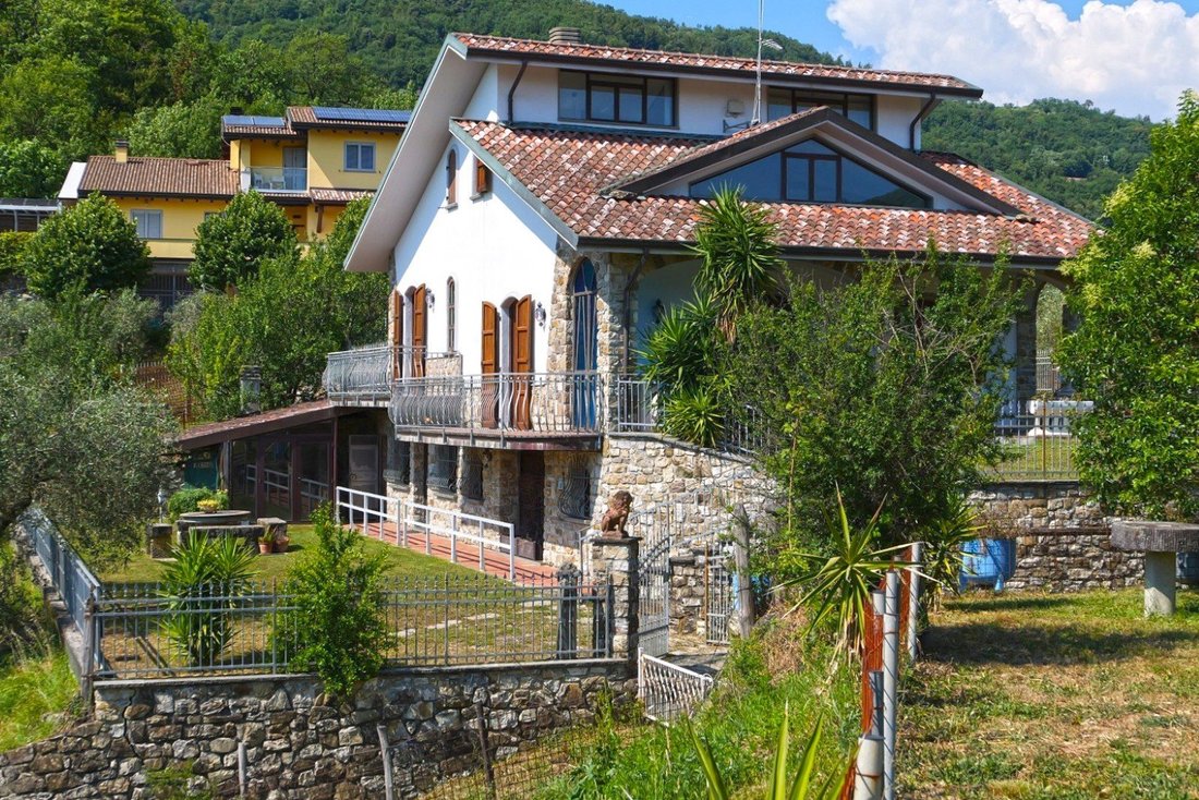 Villa in Podenzana, Tuscany, Italy 1 - 19010711