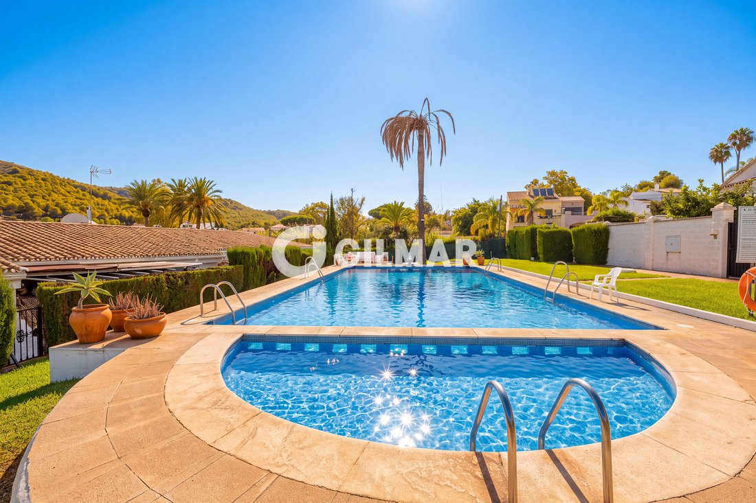 Townhouse in Guadalmina Alta, San Pedro de Alcantara, Spain 1 - 19009075