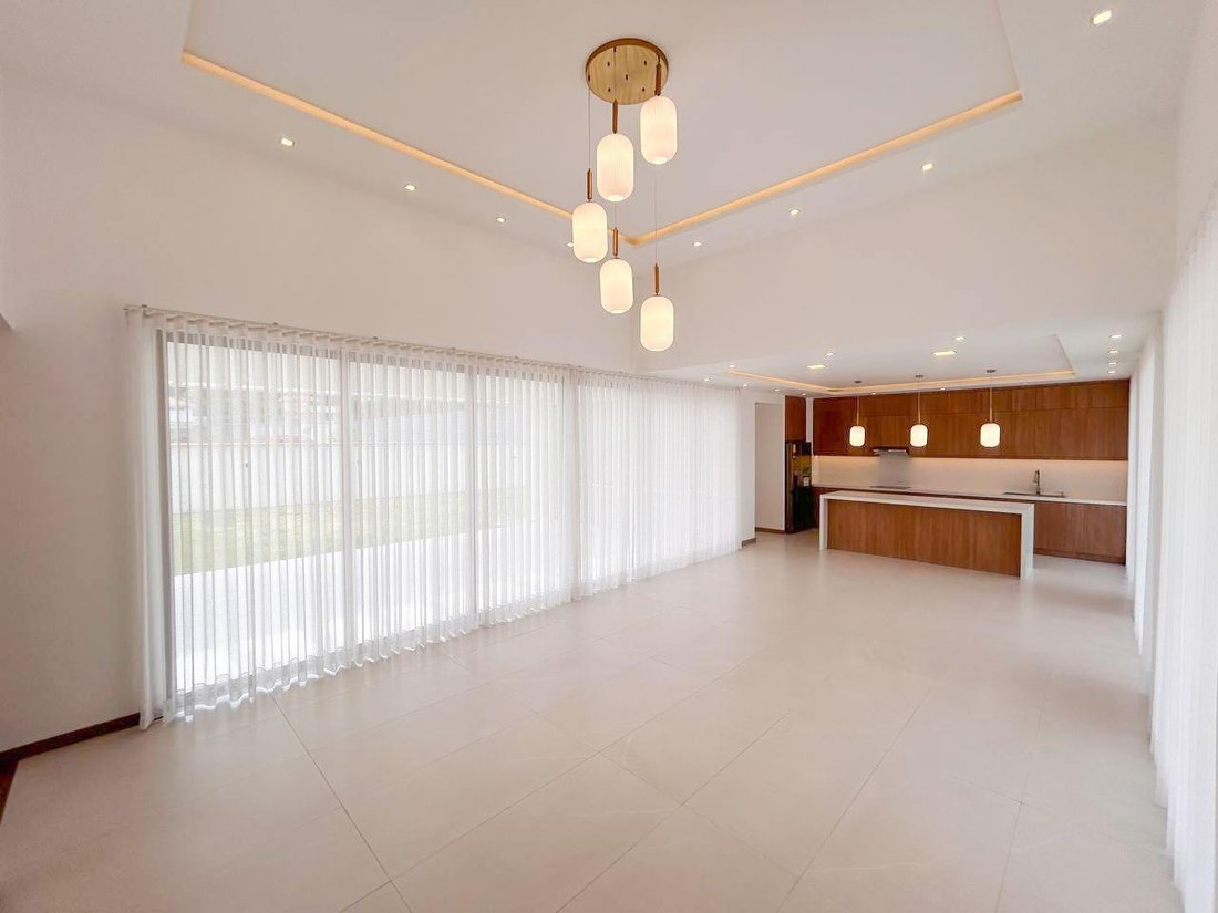 Haus in Quito, Provinz Pichincha, Ecuador 2 - 19015373