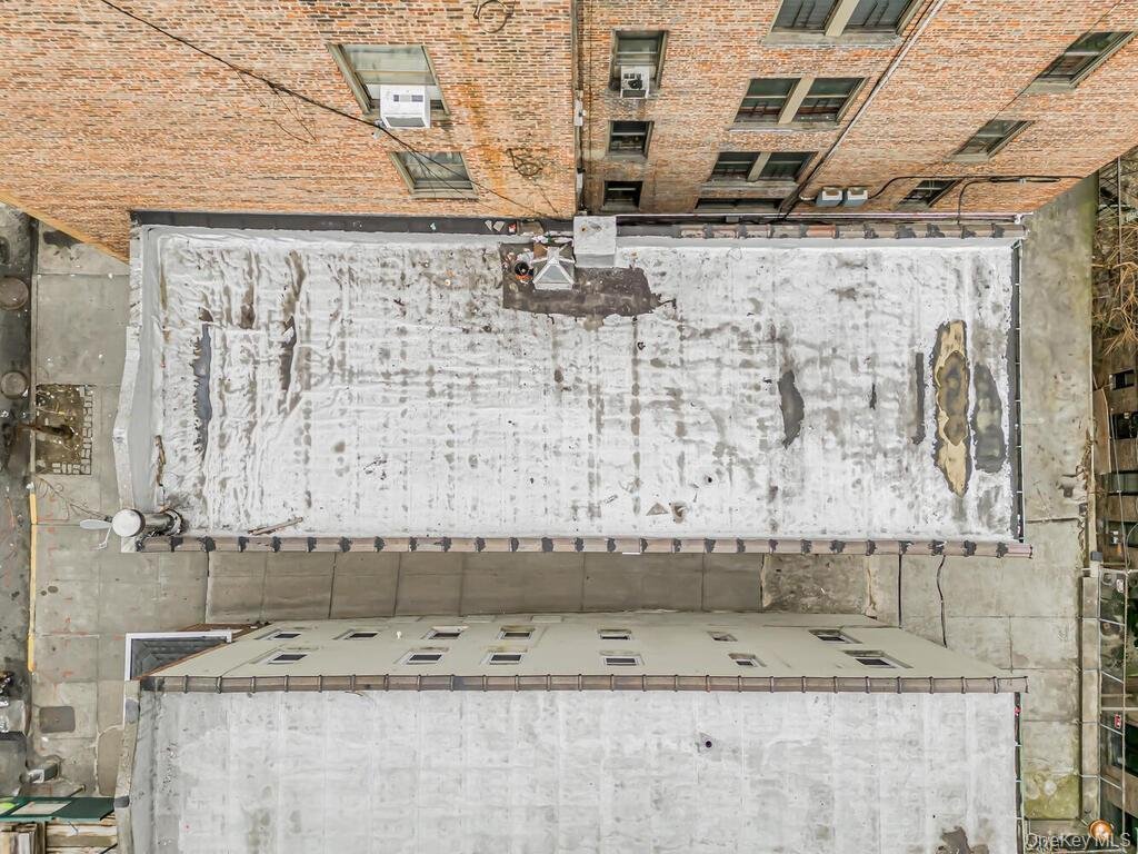 House in New York, New York, United States 2 - 19012684