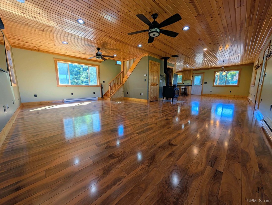 House in Trout Creek, Michigan, United States 5 - 19013608