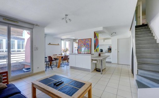 Apartment in Oullins, Oullins-Pierre-Benite, France 1
