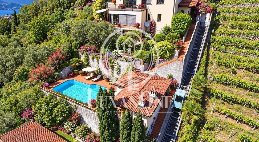 Villa in Gordola, Ticino, Switzerland 1 - 19009245