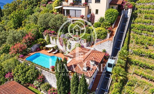 Villa in Gordola, Ticino, Switzerland 1