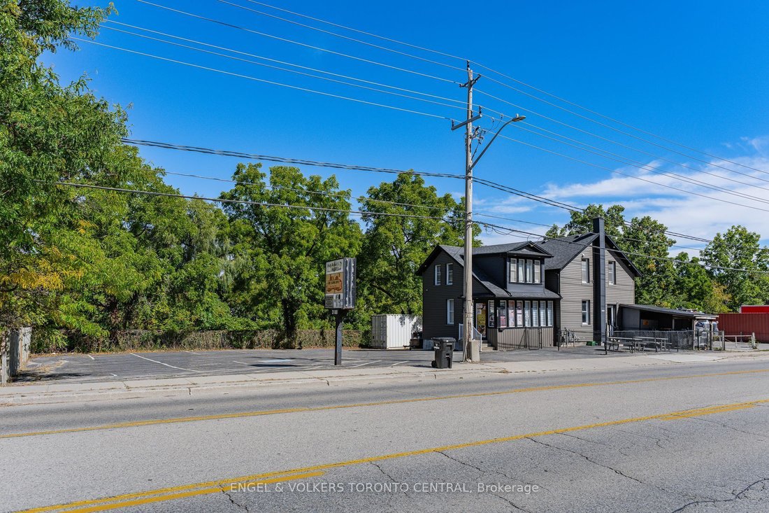 Altro a Kitchener, Ontario, Canada 1 - 19014902