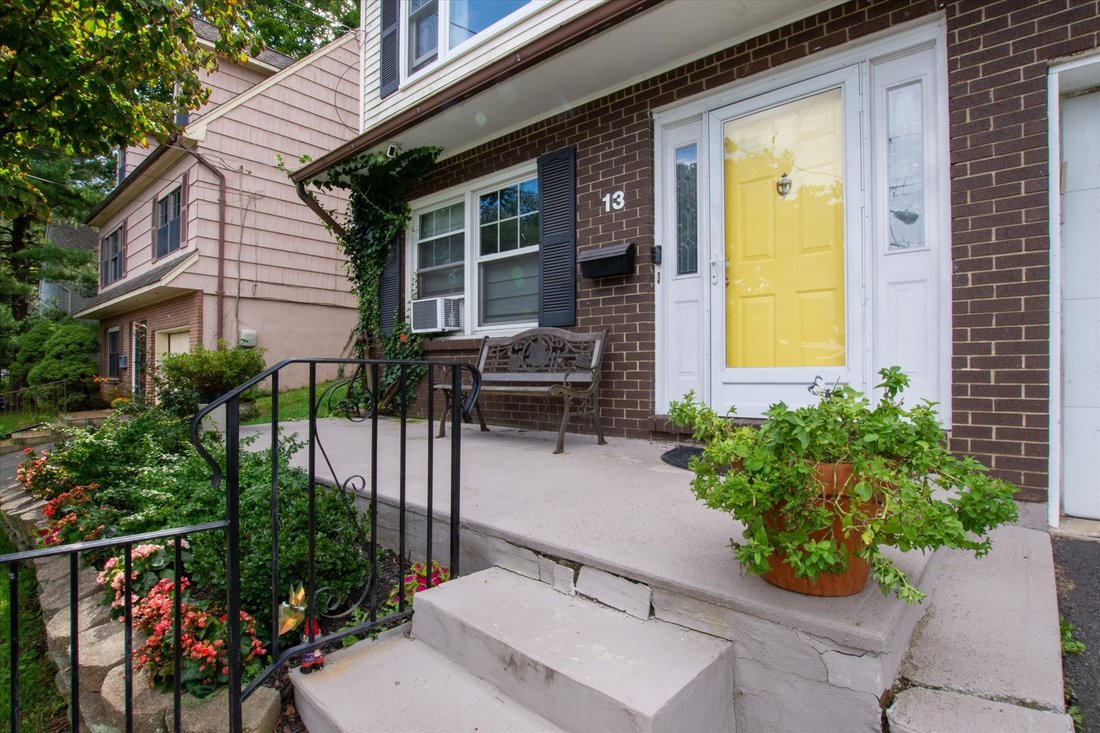 House in Summit, New Jersey, United States 2 - 19008727