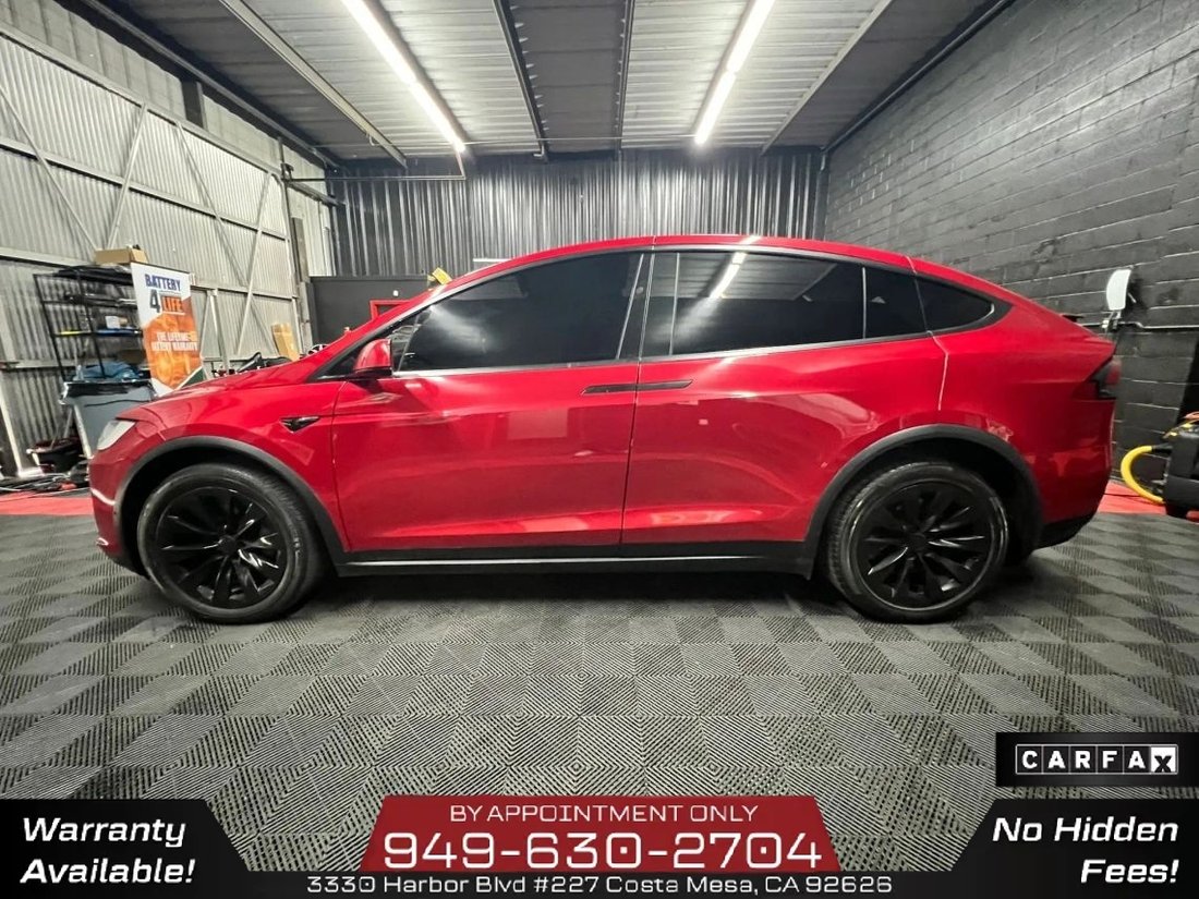 Suv in Costa Mesa, CA, United States 5 - 19015647