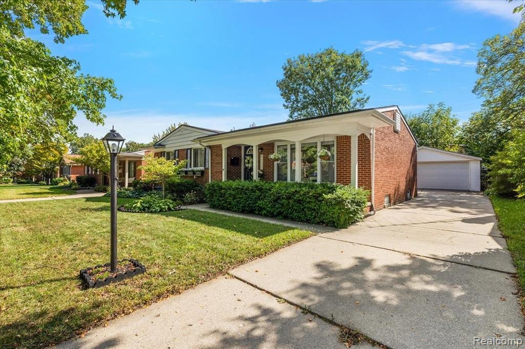 House in Royal Oak, Michigan, United States 3 - 19010042