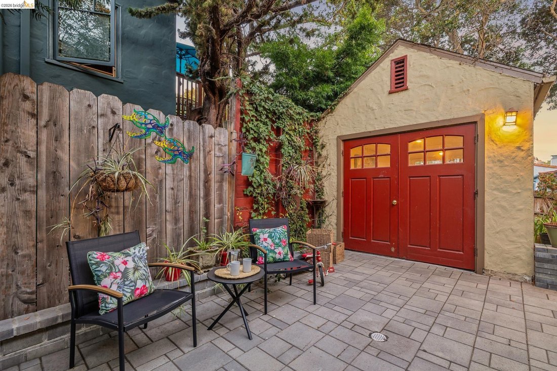 House in Berkeley, California, United States 3 - 19012807