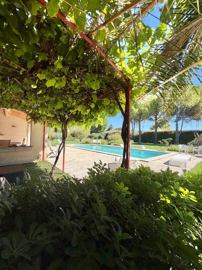 Villa in Châteaurenard, Provence-Alpes-Côte d'Azur, France 5 - 19015632