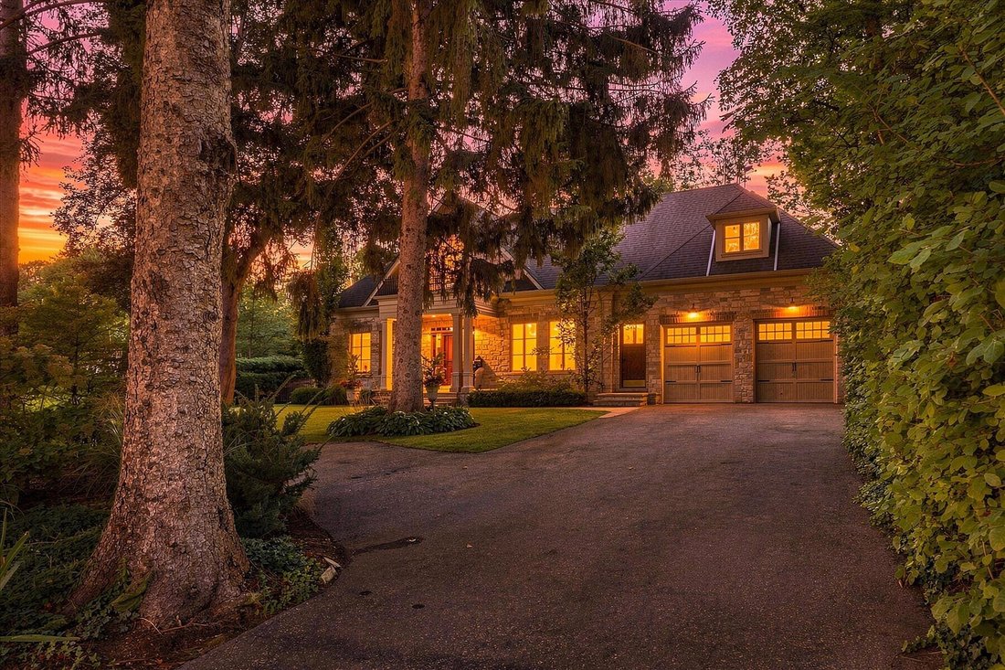 House in Mississauga, Ontario, Canada 4 - 19010494