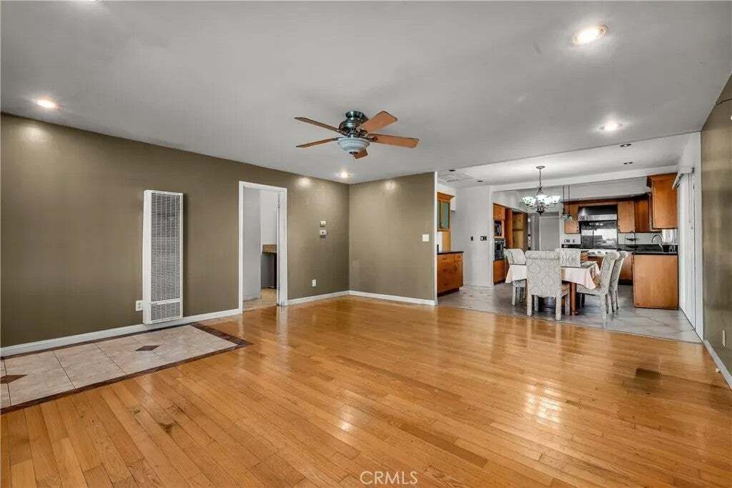 House in Los Angeles, California, United States 3 - 19014029
