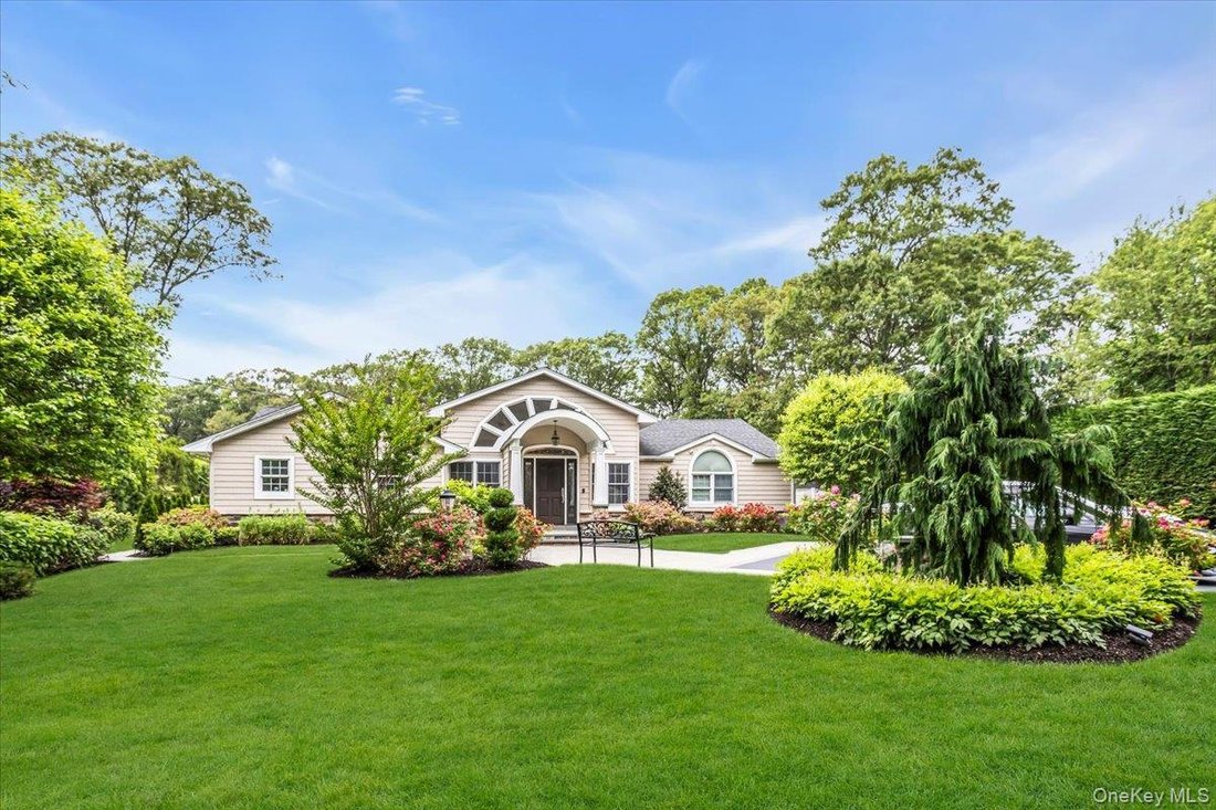 House in Huntington Station, New York, United States 3 - 19012664