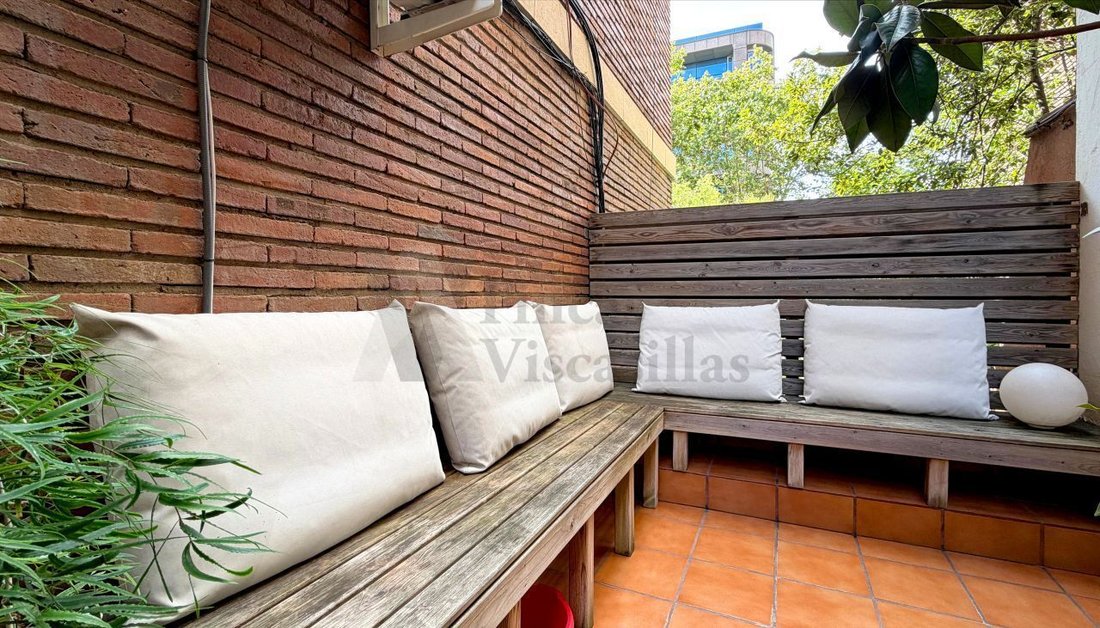 Apartment in Sarrià-Sant Gervasi, Barcelona, Spain 5 - 19012984