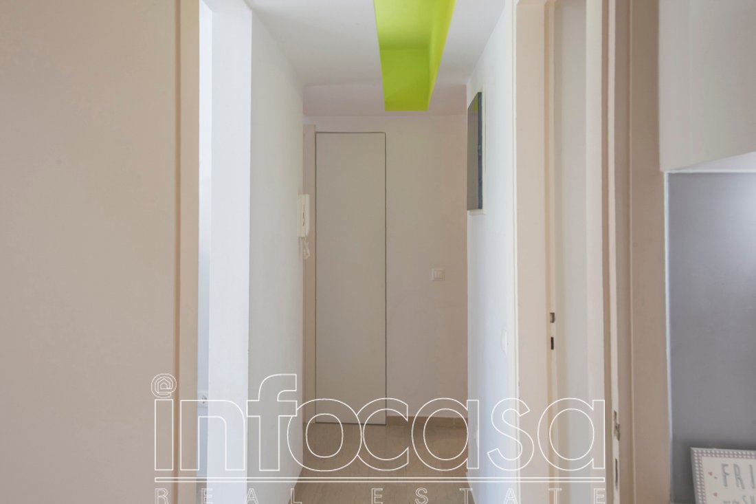 Apartment in Sunoikia Kolonakiou, 1st District of Athens, Athens 3 - 19009552