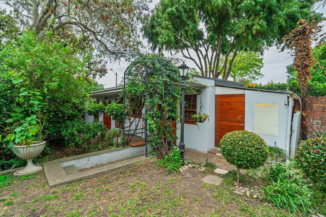 House in Rondebosch, Southern Suburbs, Cape Town 4 - 19012108