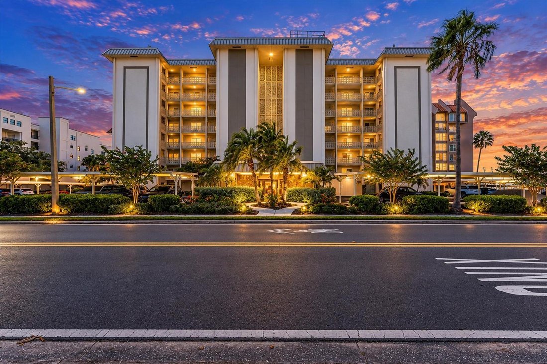 Condo in Dunedin, Florida, United States 1 - 19009520