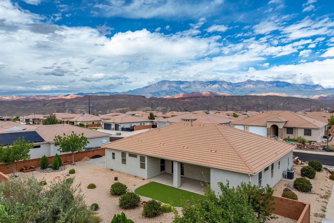 House in Hurricane, Utah, United States 2 - 19011441