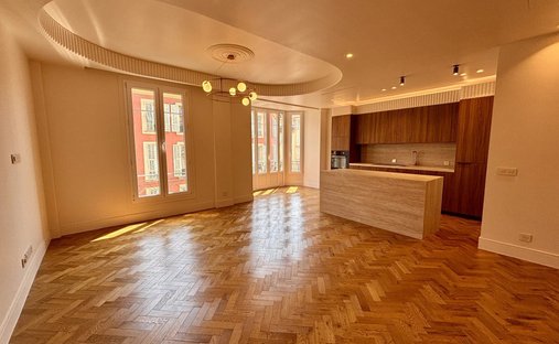 Apartamento en Le Port, Niza, Francia 1