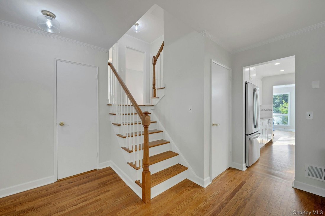 House in Yonkers, New York, United States 4 - 19014971