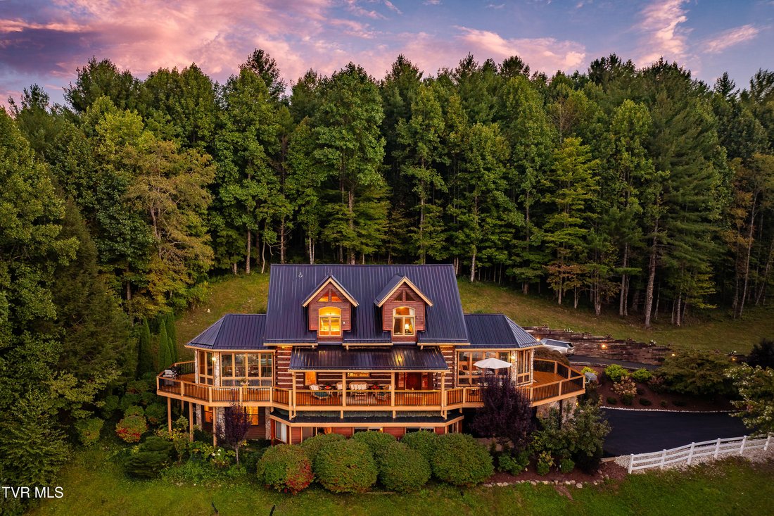House in Mountain City, Tennessee, United States 1 - 19009957