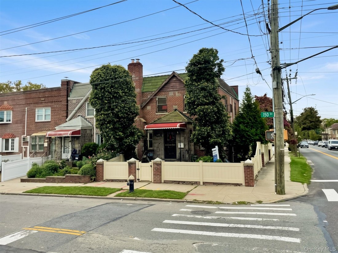 House in New York, New York, United States 1 - 19009220
