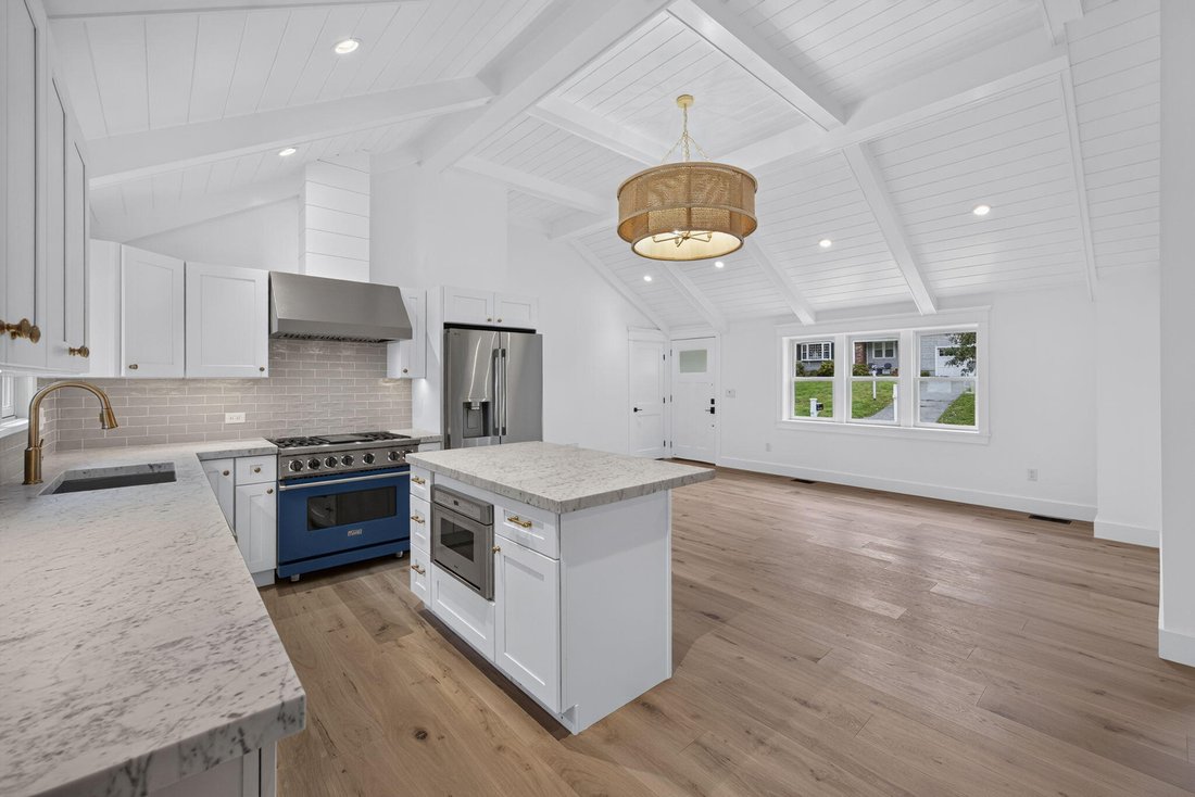 House in Barnstable, Massachusetts, United States 4 - 19008744