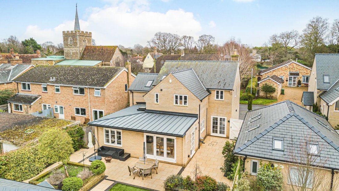 House in Duxford, England 2 - 19009387