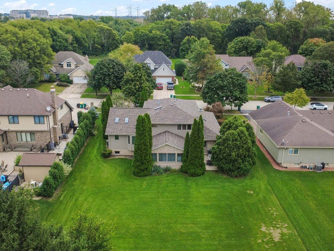 House in New Lenox, Illinois, United States 5 - 19010084