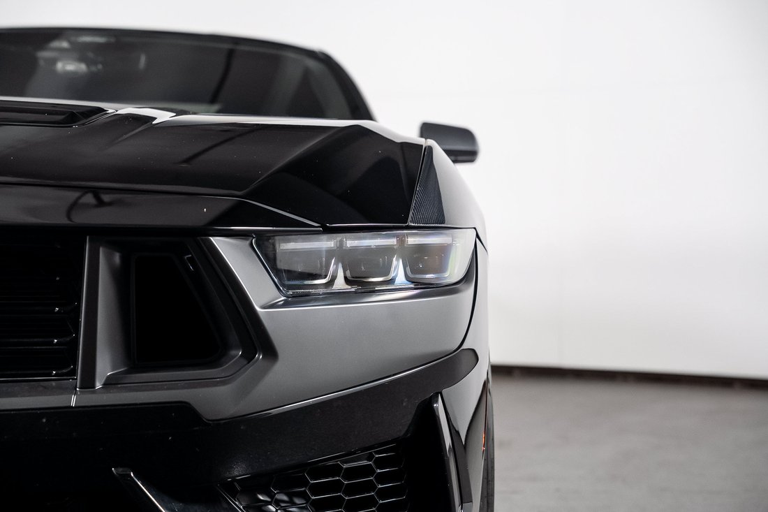 Coupe in Pompano Beach, FL, United States 5 - 19010465