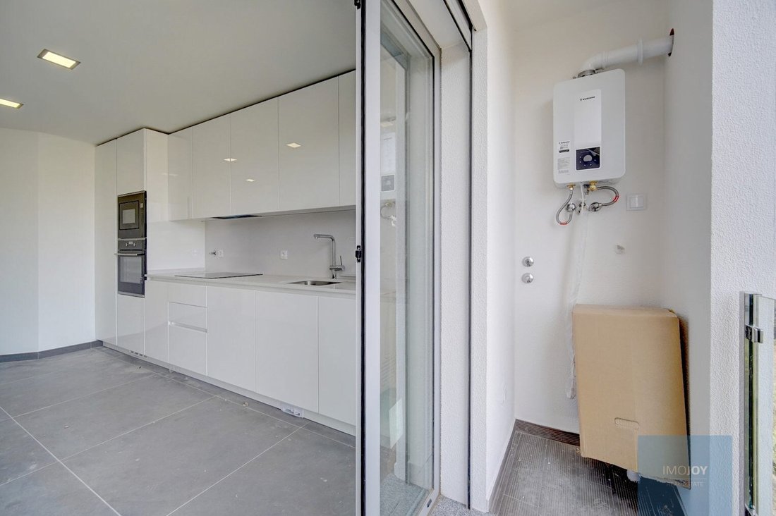 Apartment in Carcavelos e Parede, Lisbon, Portugal 5 - 19015512
