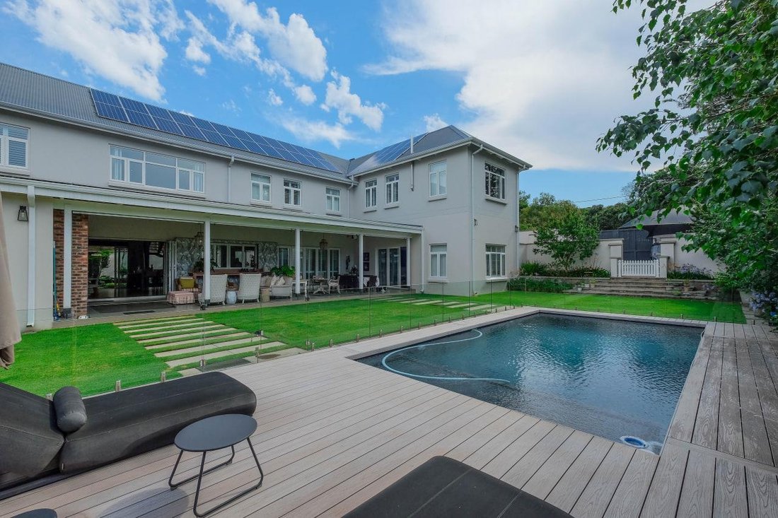 House in Bryanston, Gauteng, South Africa 3 - 19009235
