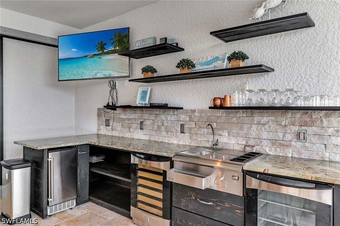 House in Naples, Florida, United States 4 - 19009025