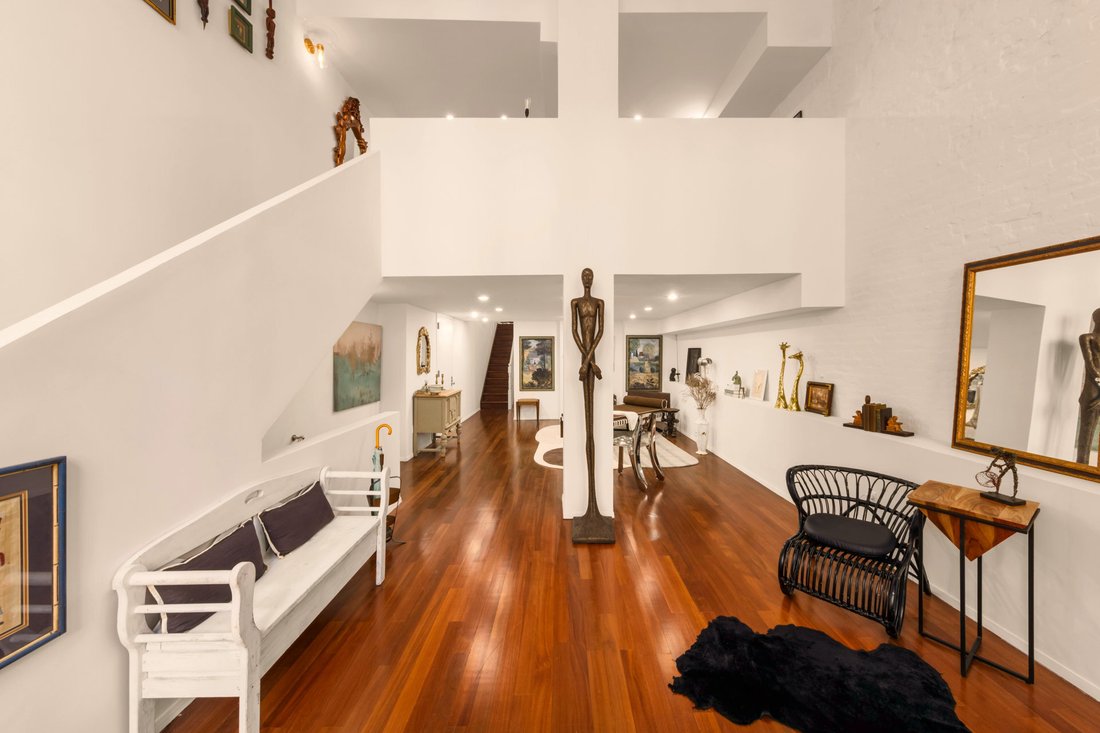 Condo in New York, New York, United States 1 - 19014721