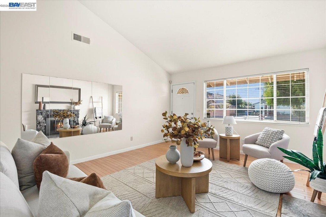 House in Newark, California, United States 4 - 19012884