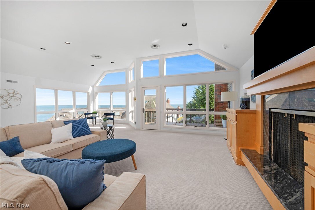 Condo in Bay Village, Ohio, United States 3 - 19013964