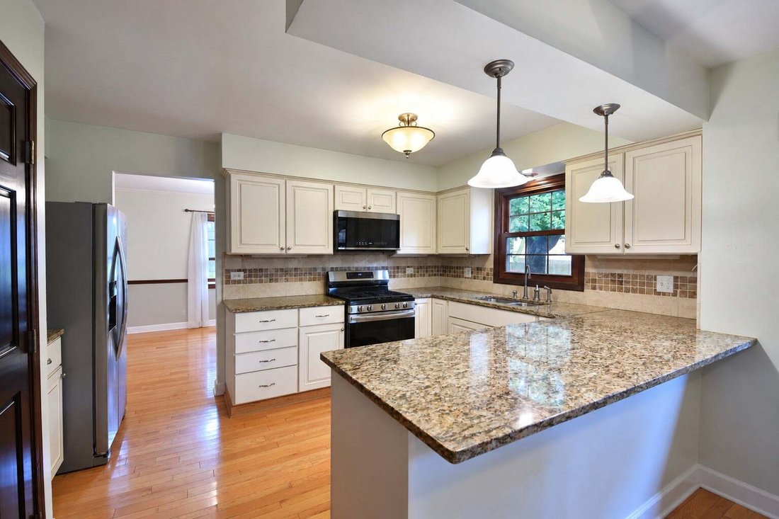 House in Naperville, Illinois, United States 5 - 19013342