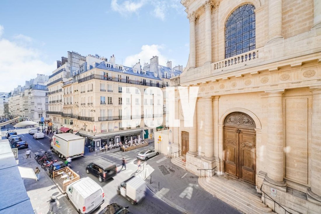 Apartment in Les Halles, Paris 1er Arrondissement, Paris 1 - 19011121